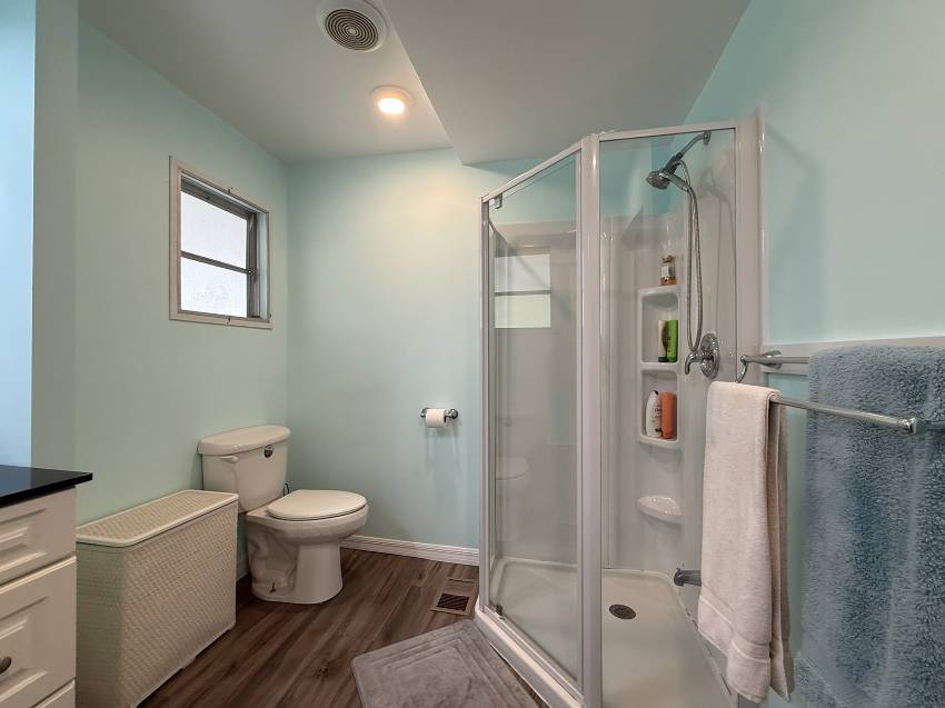 390 Peppertree Ln a Ellenton, FL Mobile or Manufactured Home for Sale
